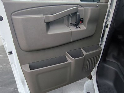 2023 GMC Savana Cargo 2500 Work Van