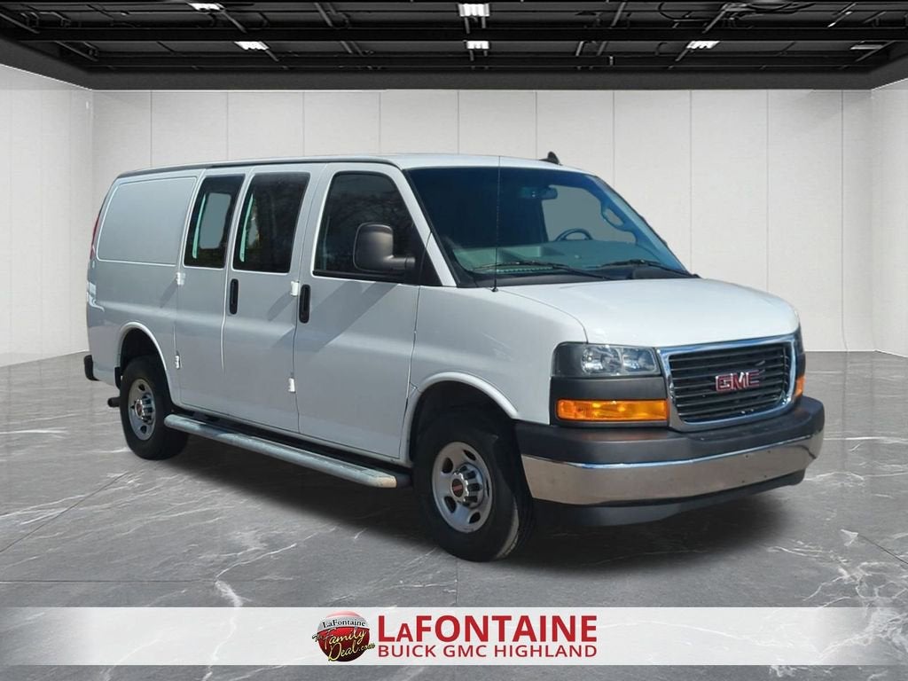 2023 GMC Savana Cargo 2500 Work Van