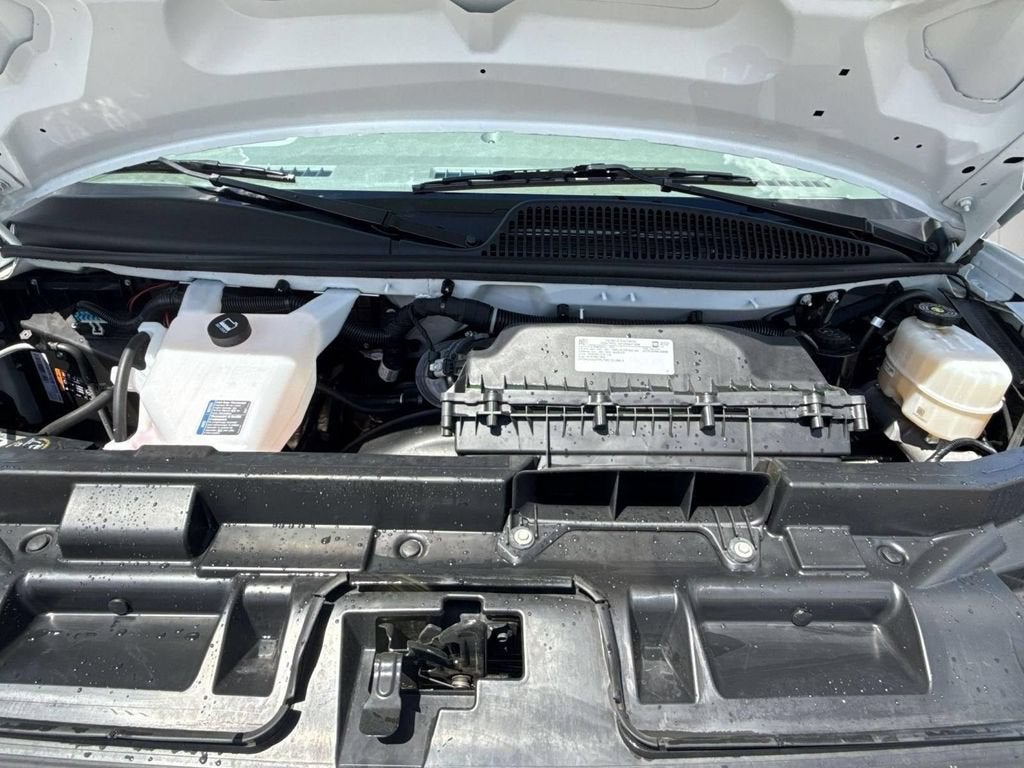 2024 GMC Savana Cargo 2500 Work Van