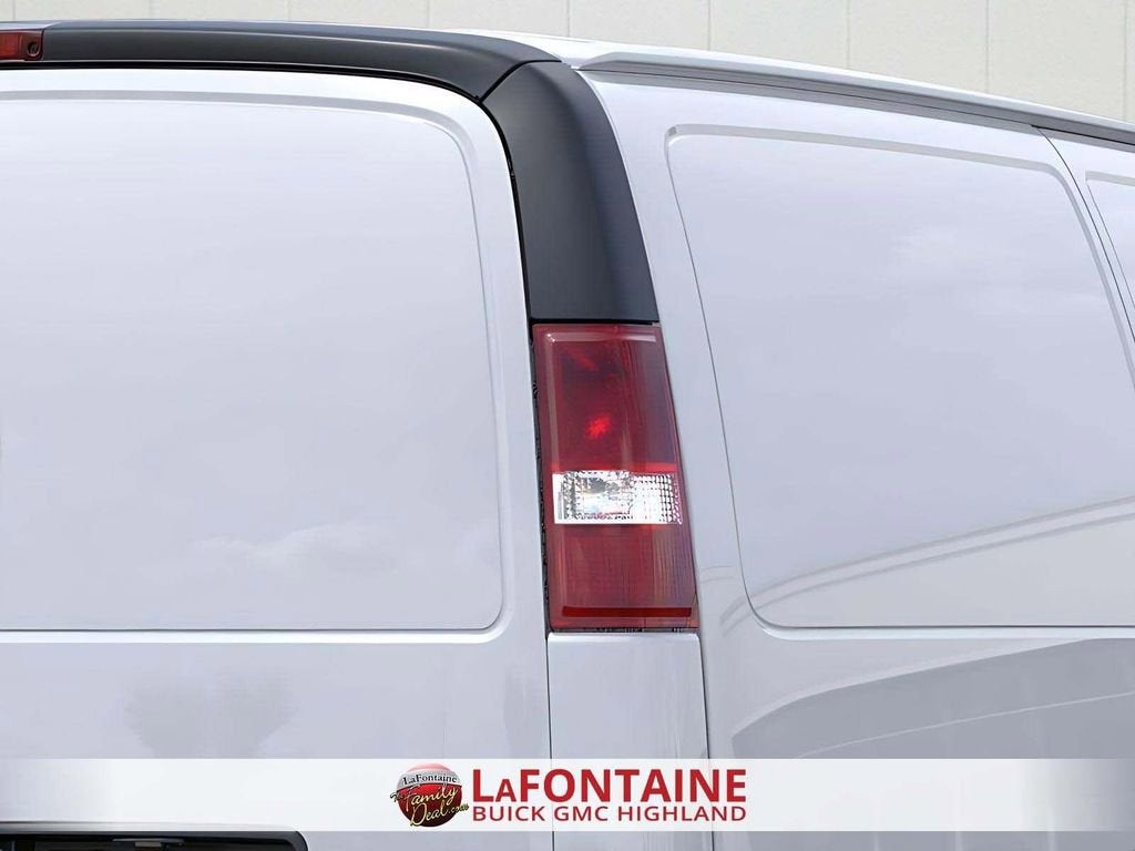 2025 GMC Savana Cargo 3500 Work Van