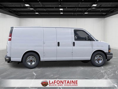 2025 GMC Savana Cargo 3500 Work Van