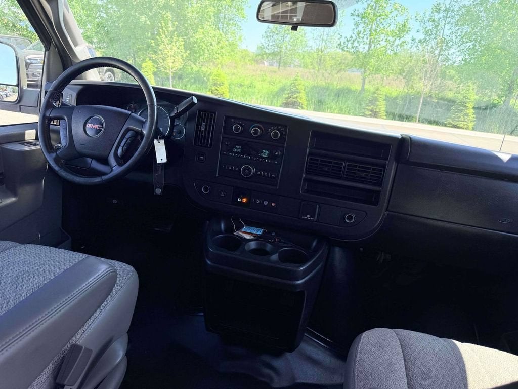 2020 GMC Savana Cargo 3500 Work Van