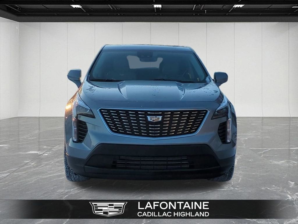 2023 Cadillac XT4 Luxury