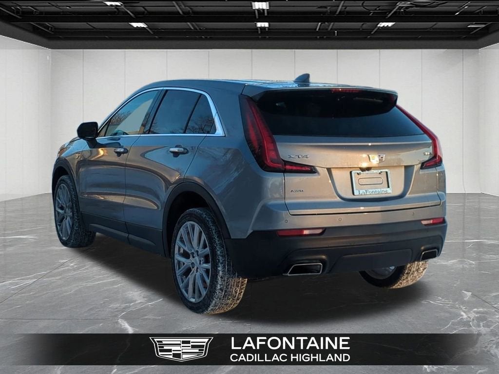 2023 Cadillac XT4 Luxury