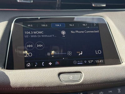 2023 Cadillac XT4 Premium Luxury
