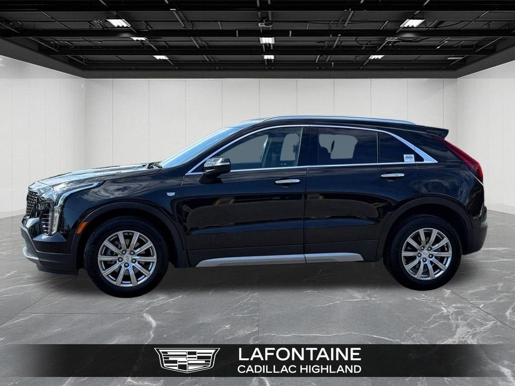 2023 Cadillac XT4 Premium Luxury