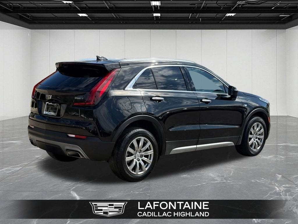 2023 Cadillac XT4 Premium Luxury