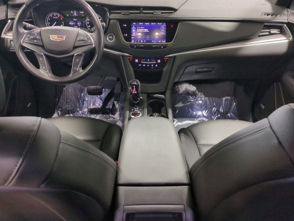 2023 Cadillac XT5 Luxury