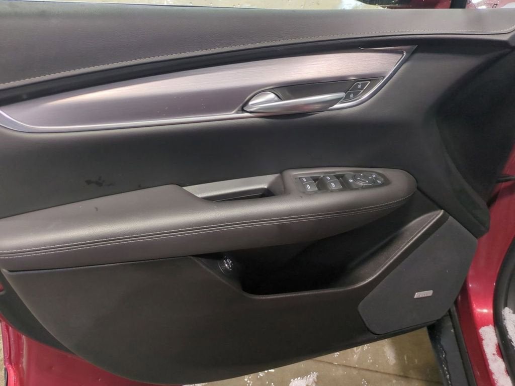 2023 Cadillac XT5 Luxury