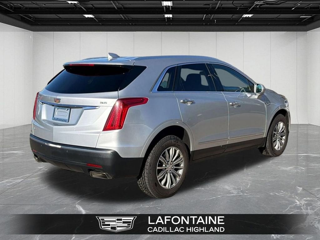 2017 Cadillac XT5 Luxury AWD