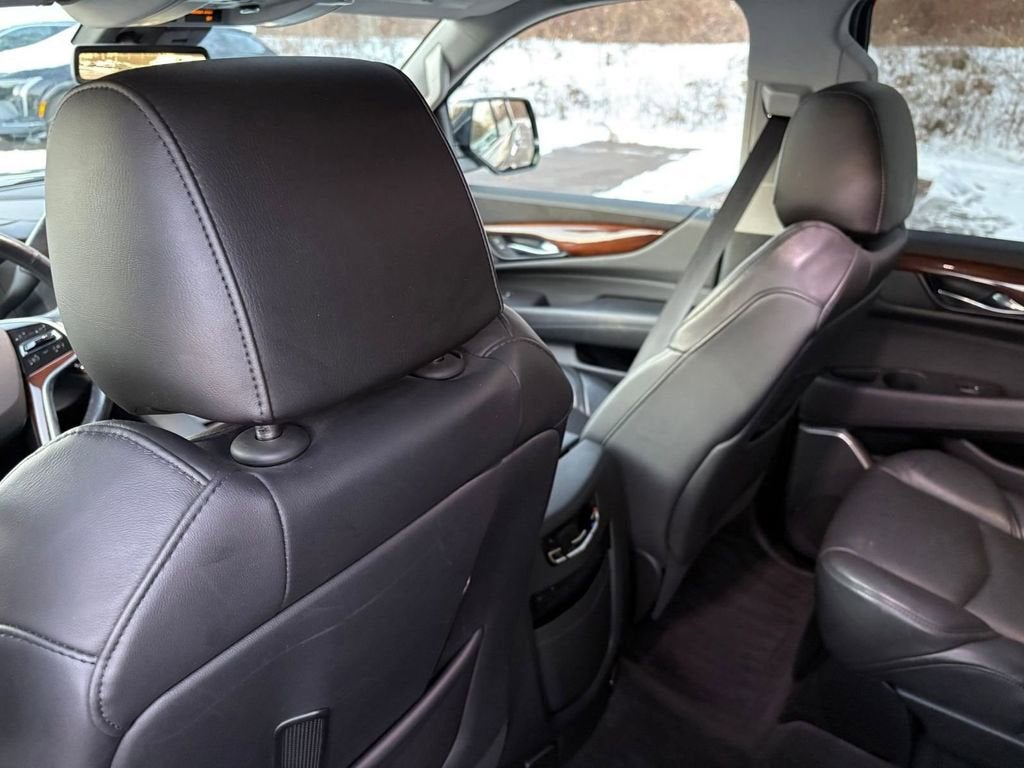 2020 Cadillac Escalade Luxury