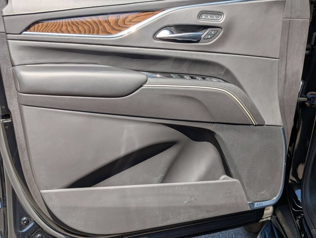 2023 Cadillac Escalade Sport Platinum