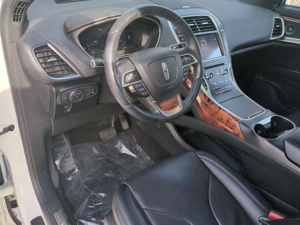 2020 Lincoln Nautilus Reserve