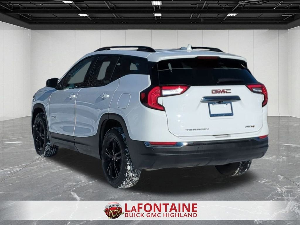 2023 GMC Terrain AT4