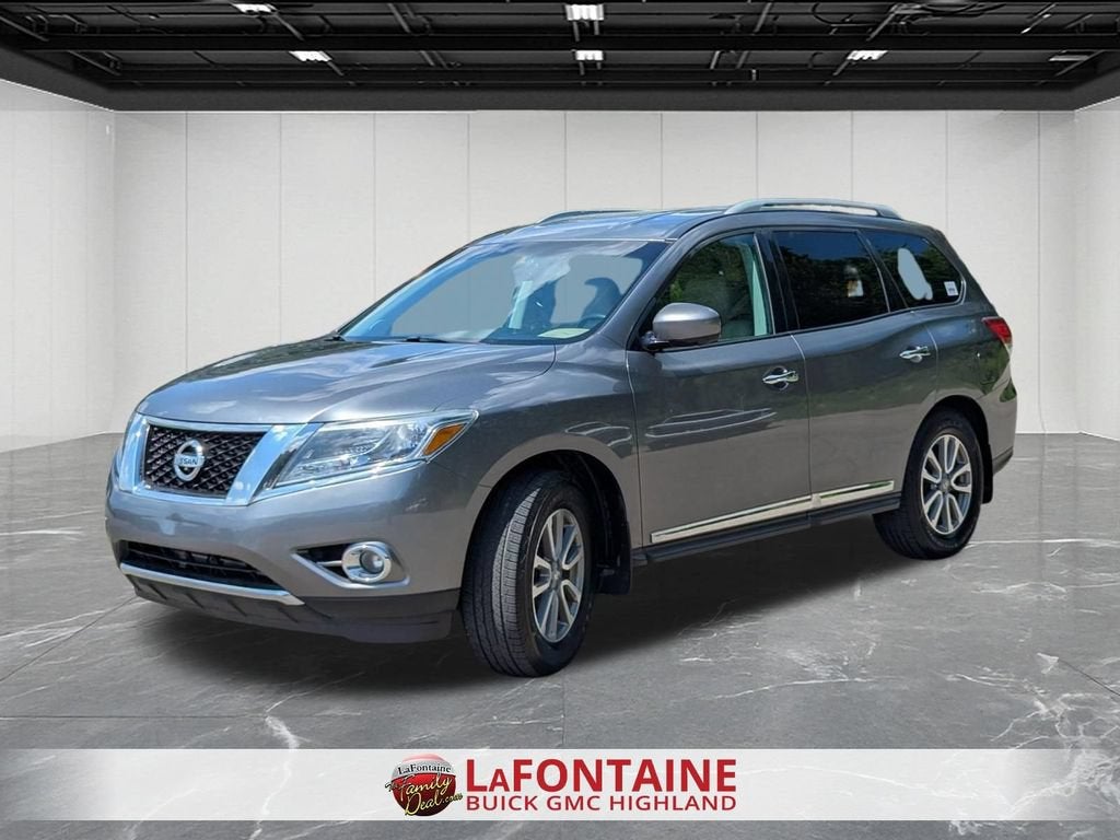 2016 Nissan Pathfinder SL