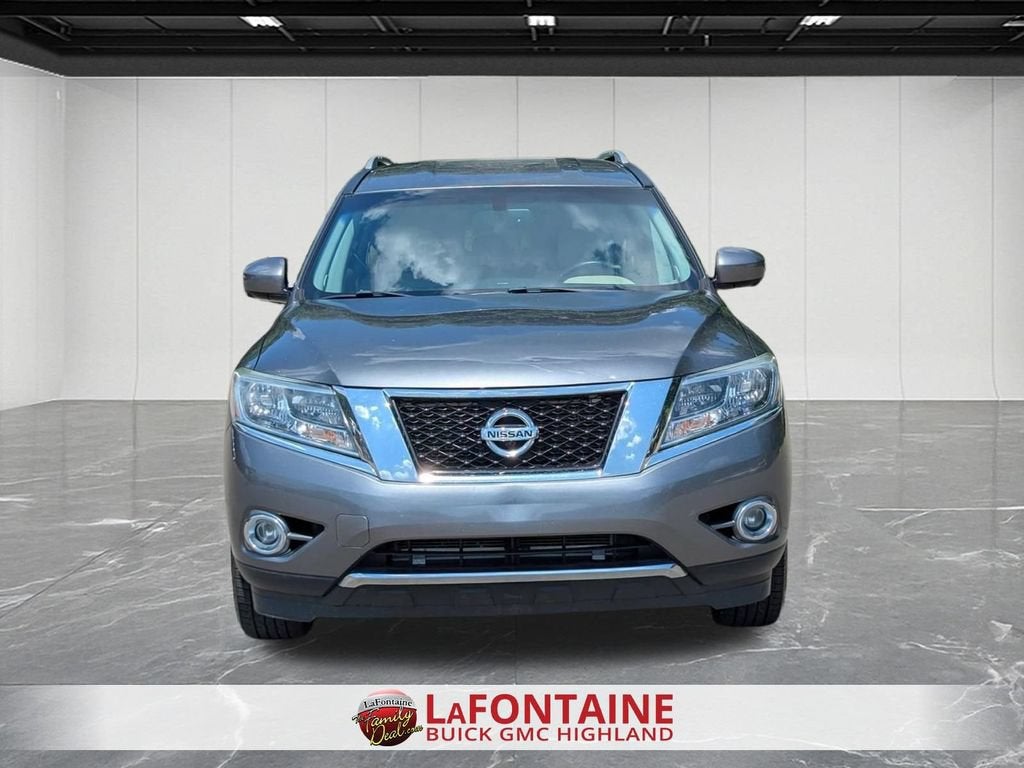 2016 Nissan Pathfinder SL