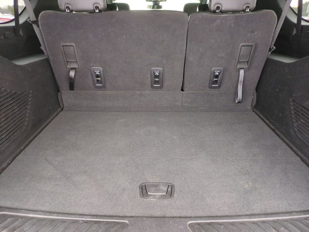 2022 GMC Yukon XL SLE