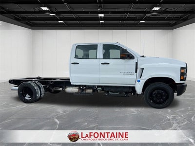 2024 Chevrolet Silverado 6500 HD Work Truck