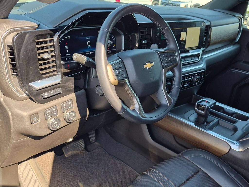 2023 Chevrolet Silverado 1500 High Country
