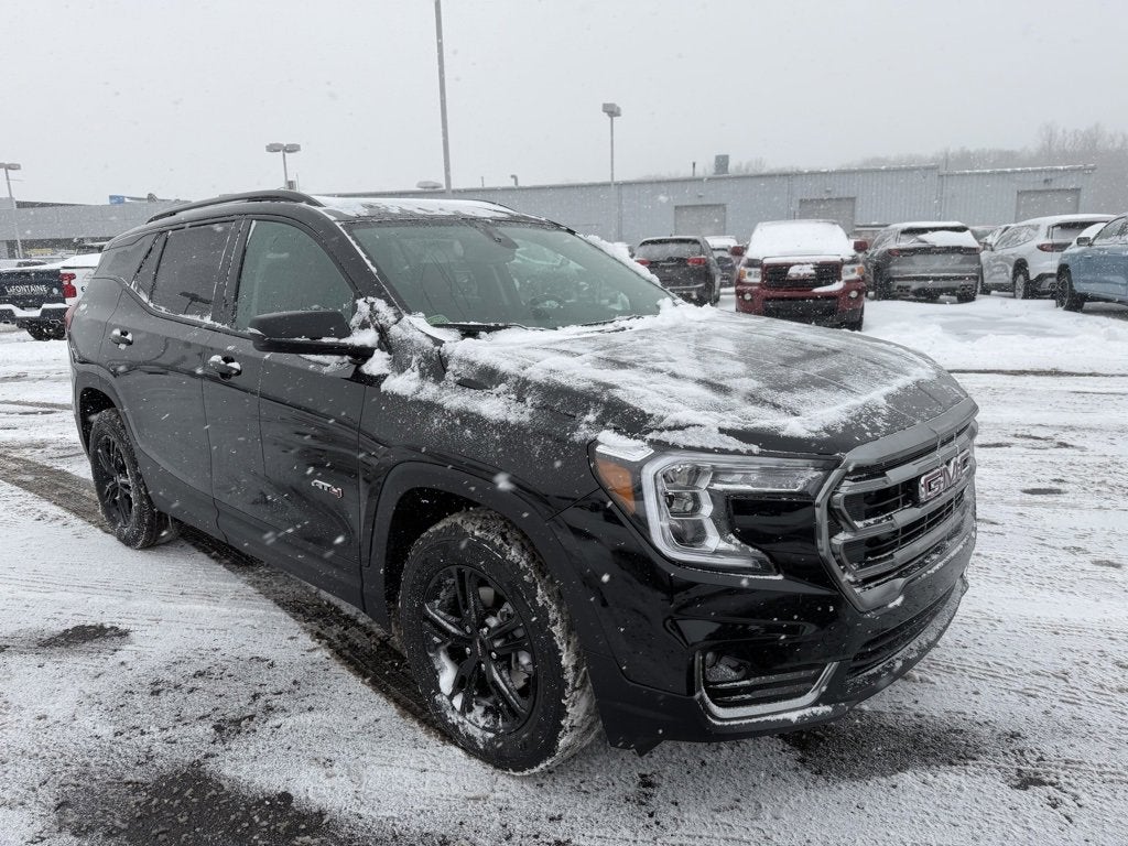 2022 GMC Terrain AT4