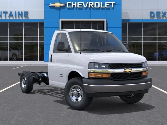 2026 Chevrolet Express Cutaway 3500 1WT