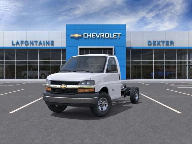 2026 Chevrolet Express Cutaway 3500 1WT