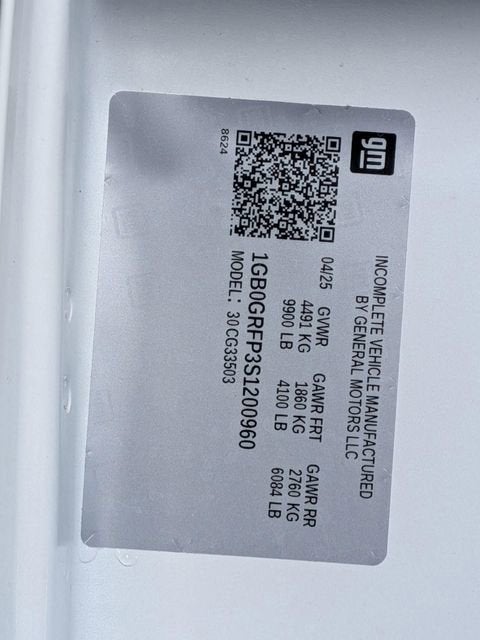 2025 Chevrolet Express Cutaway 3500 1WT