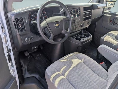 2026 Chevrolet Express Cutaway 3500 1WT