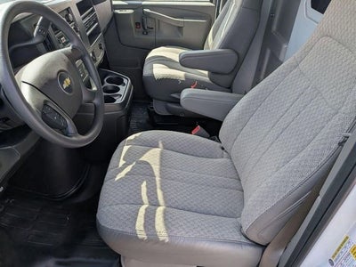 2026 Chevrolet Express Cutaway 3500 1WT