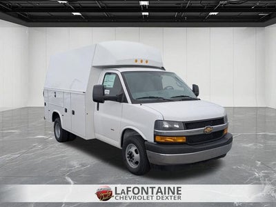 2026 Chevrolet Express Cutaway 3500 1WT