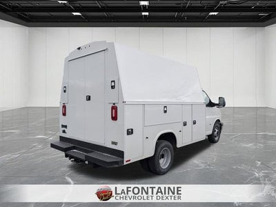 2026 Chevrolet Express Cutaway 3500 1WT