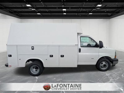 2026 Chevrolet Express Cutaway 3500 1WT
