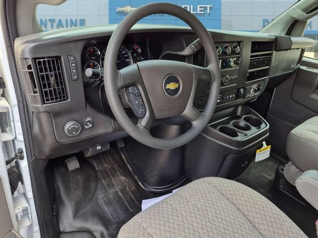 2026 Chevrolet Express Cutaway 4500 2WT