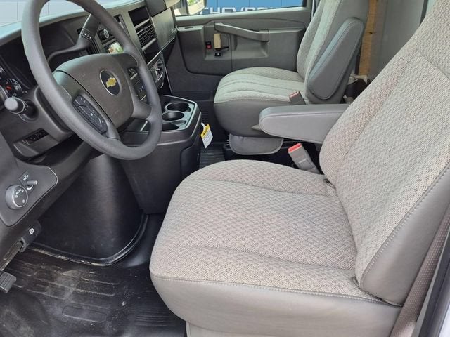 2026 Chevrolet Express Cutaway 4500 2WT