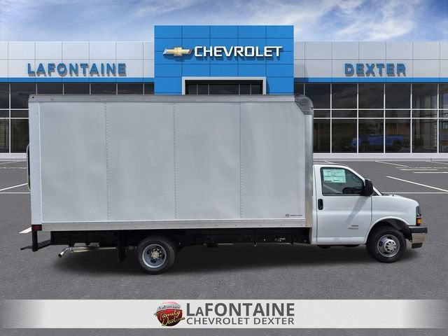 2026 Chevrolet Express Cutaway 4500 2WT