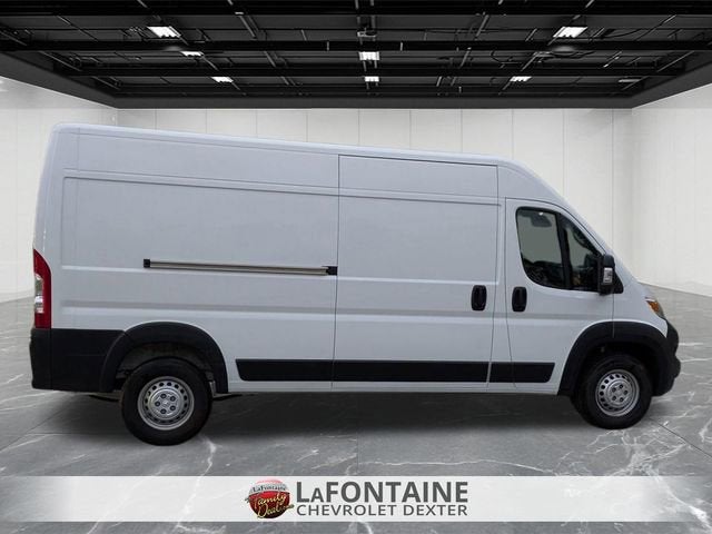 2026 RAM ProMaster Cargo Van Tradesman