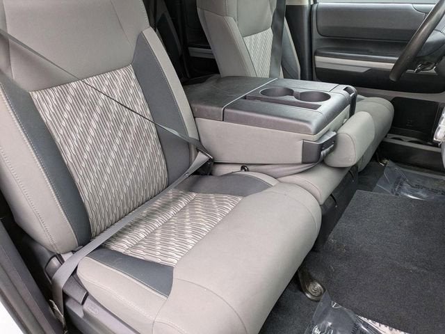 2019 Toyota Tundra SR5 5.7L V8