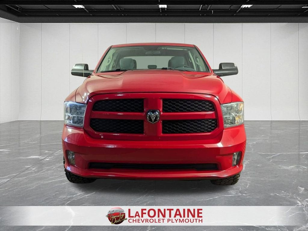 2017 RAM 1500 Express Crew Cab 4x4 5'7" Box