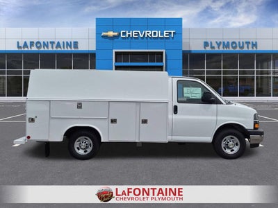 2026 Chevrolet Express Cutaway 3500 1WT