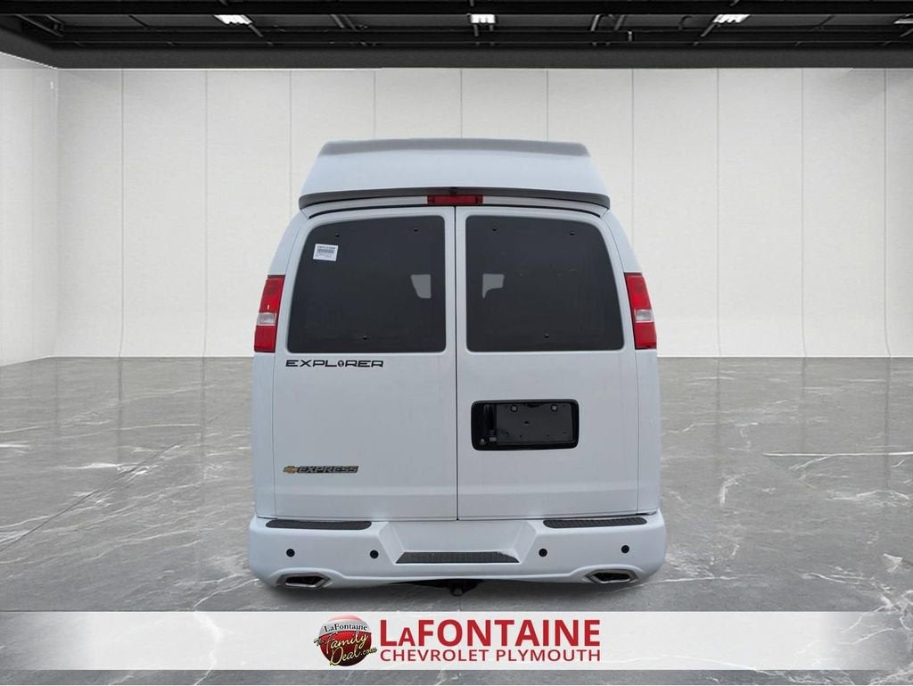 2026 Chevrolet Express Cargo WT
