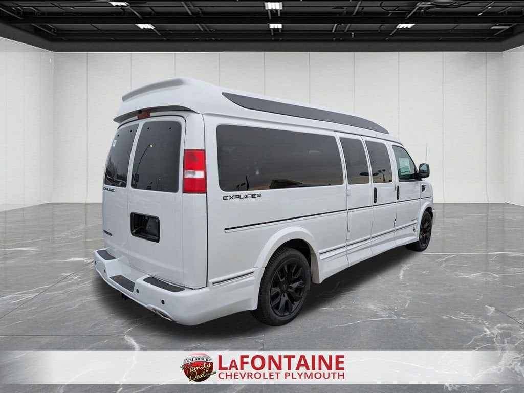 2026 Chevrolet Express Cargo WT