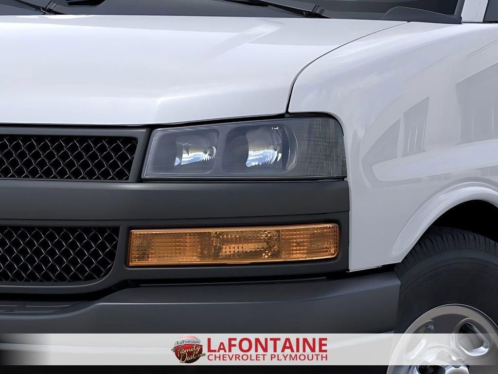 2025 Chevrolet Express Cargo 2500 WT