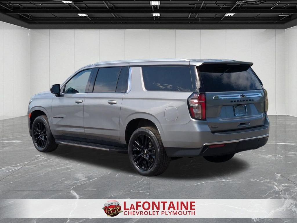 2023 Chevrolet Suburban LS