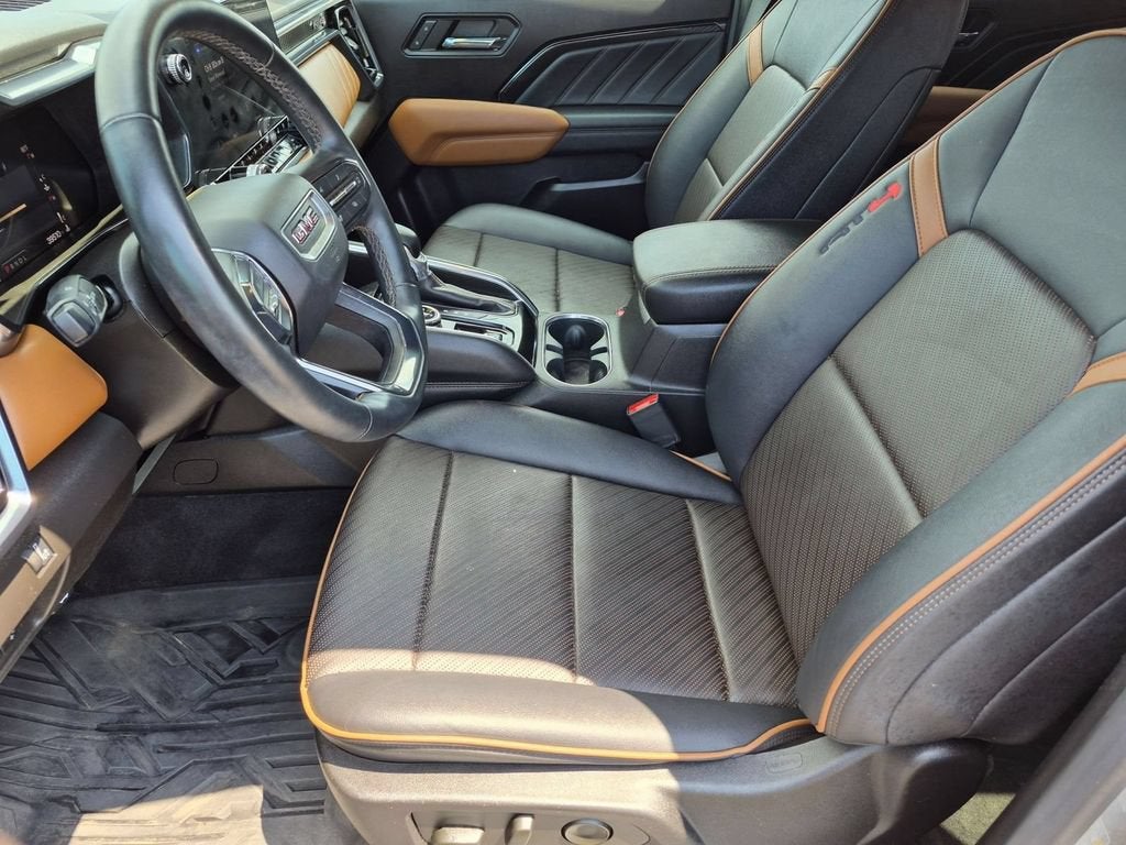 2023 GMC Canyon AT4