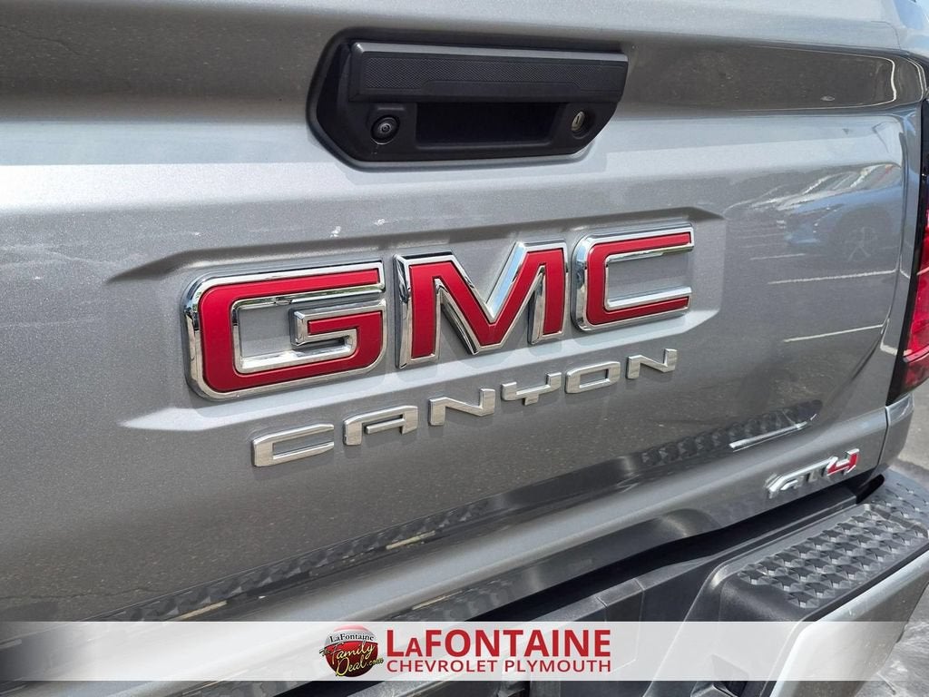 2023 GMC Canyon AT4