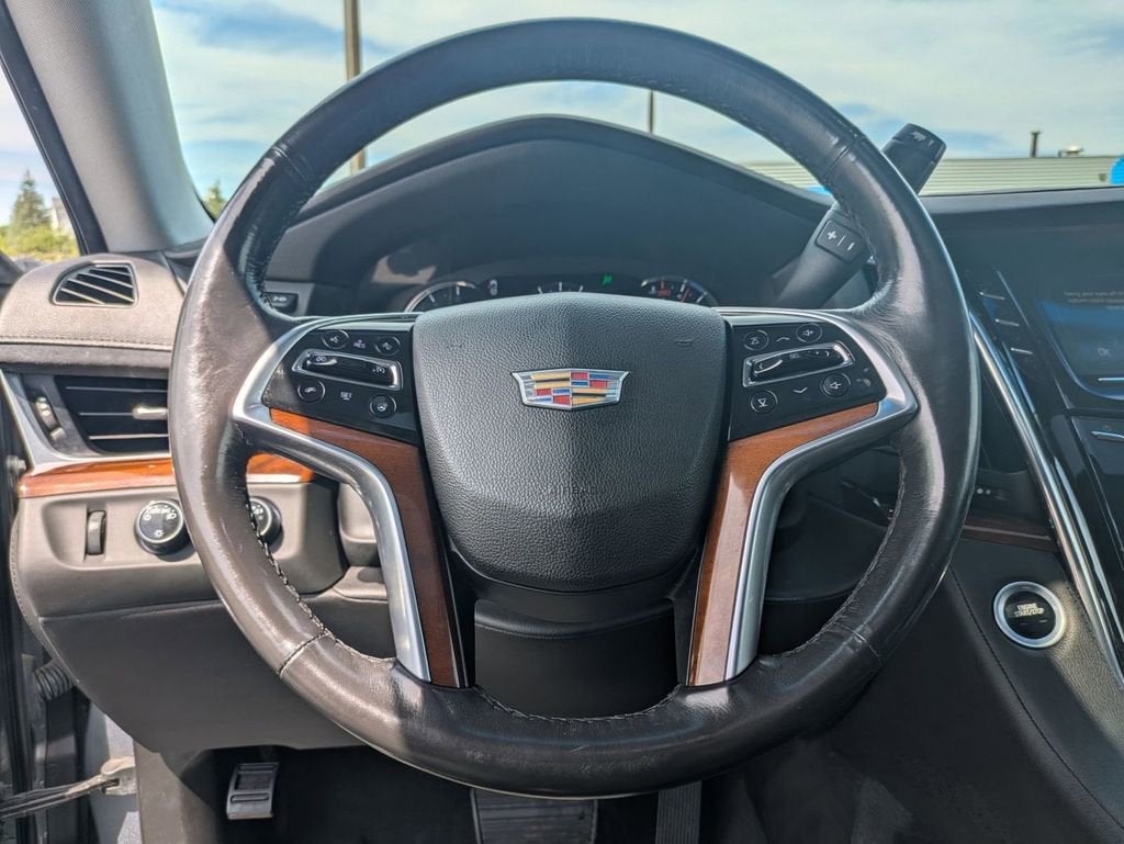 2018 Cadillac Escalade ESV Luxury