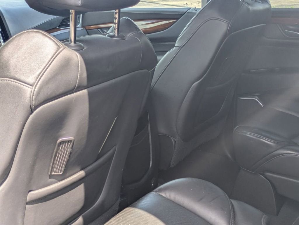 2018 Cadillac Escalade ESV Luxury