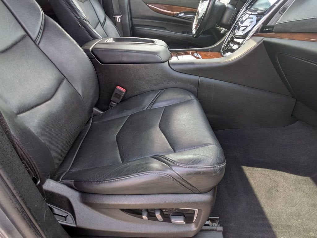 2018 Cadillac Escalade ESV Luxury