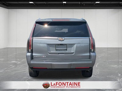 2018 Cadillac Escalade ESV Luxury