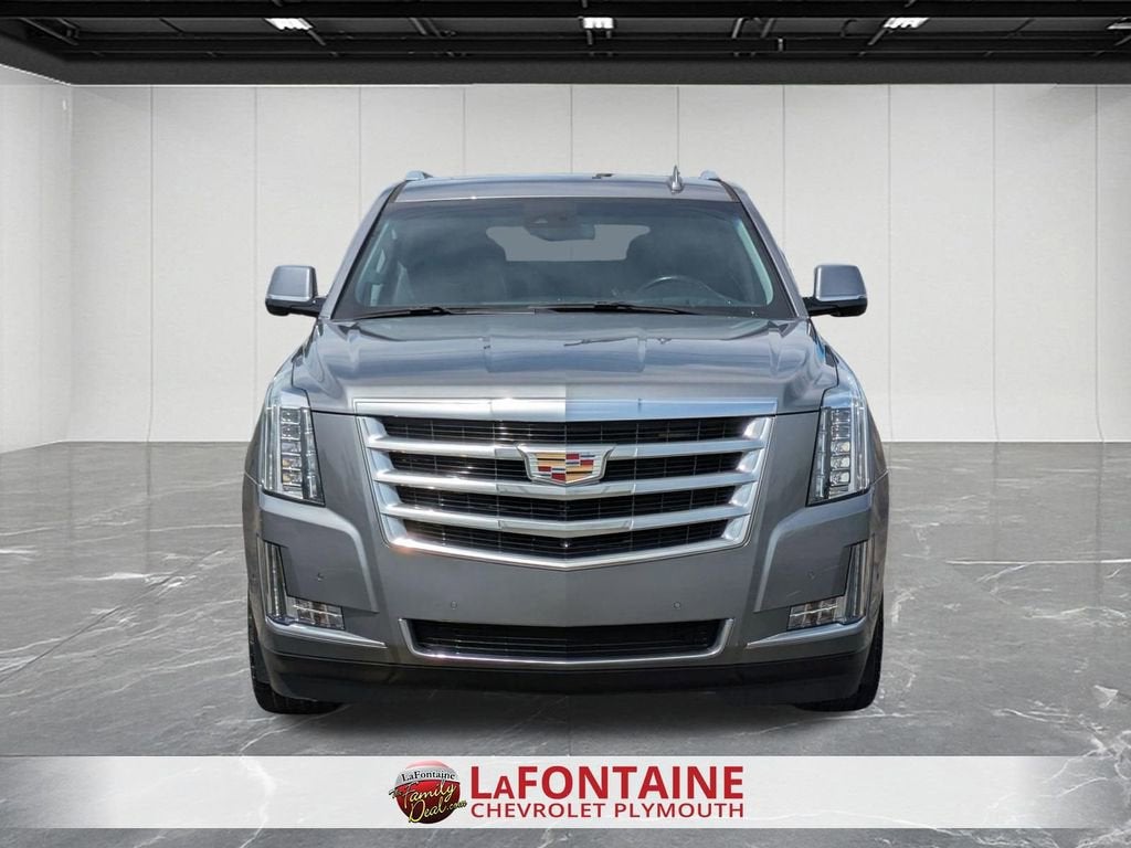 2018 Cadillac Escalade ESV Luxury